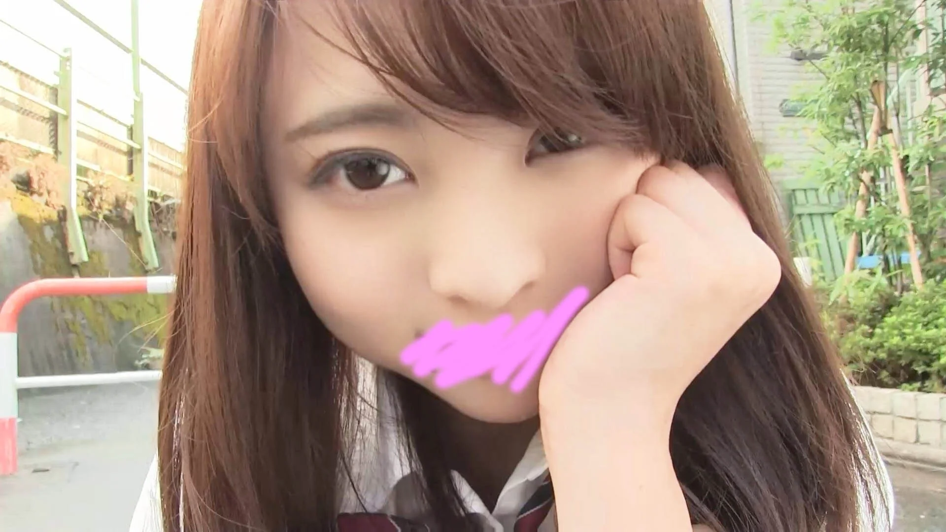 【接写JK37】スカート捲ると…もっこり恥丘のふくらみ-4