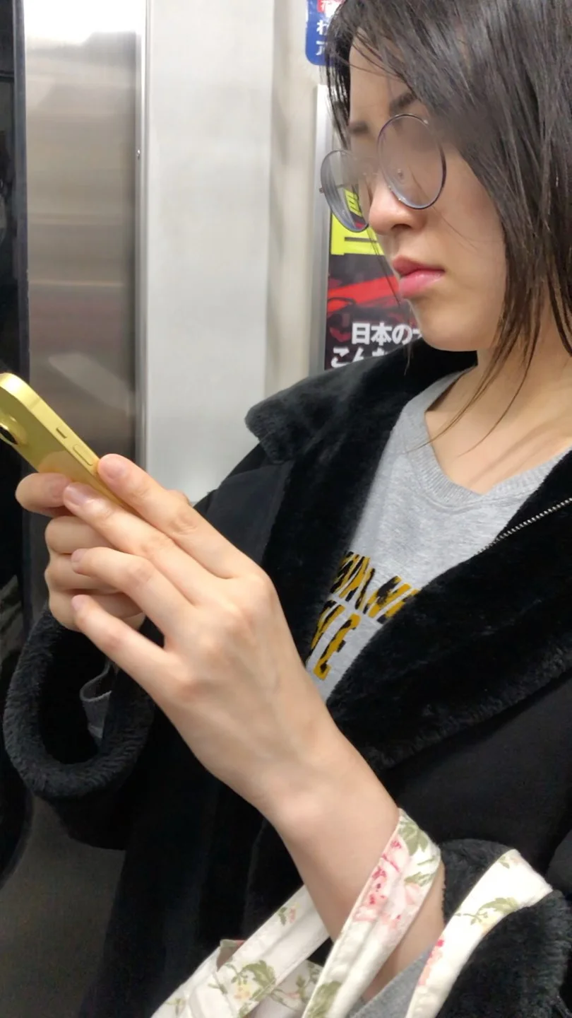 【すぐそこの眺め178_ちっぱいver】インテリ系の眼鏡ＯＬのちっぱいを至近距離で！-3