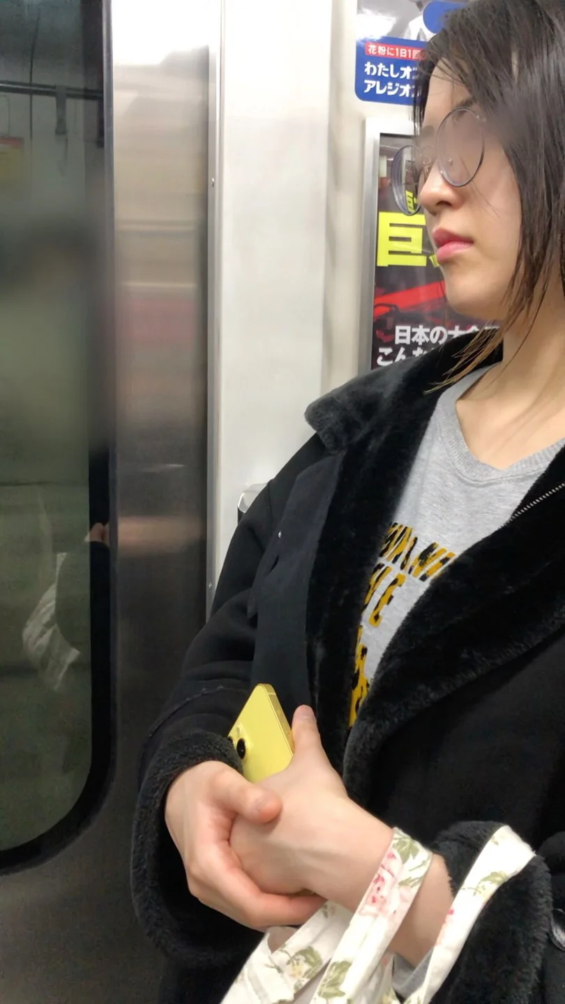 【すぐそこの眺め178_ちっぱいver】インテリ系の眼鏡ＯＬのちっぱいを至近距離で！-4