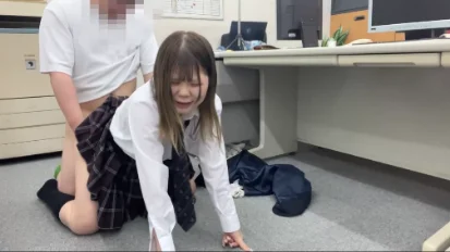 【オフィス1】2人のセフレL〇Kをオフィスで生ハメ！アフターは社長室で濃厚H-2