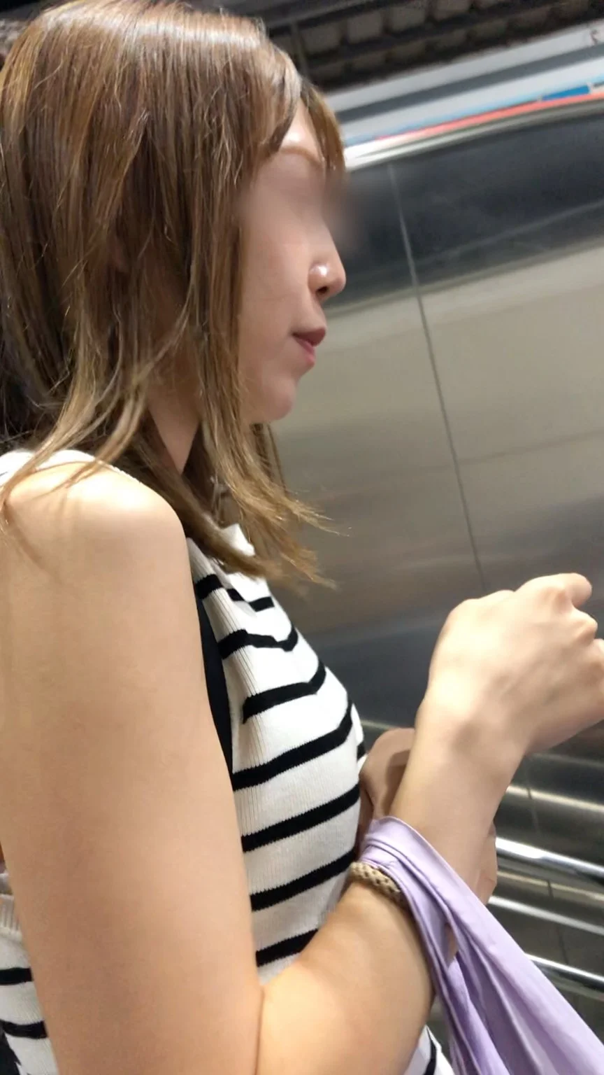 【横からの眺め406_ちっぱいver】長身のキレカワＯＬのちっぱいを並走で！