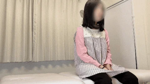 【触診10】美白Gカップ保育士のキャラパン再び！オイルヌルヌルで電マ乳首＆股間振動マッサージ