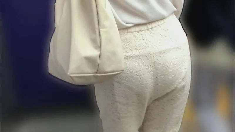 【再販】OLさんのお尻に食い込むフルバックのパンティー(/ω＼)-6