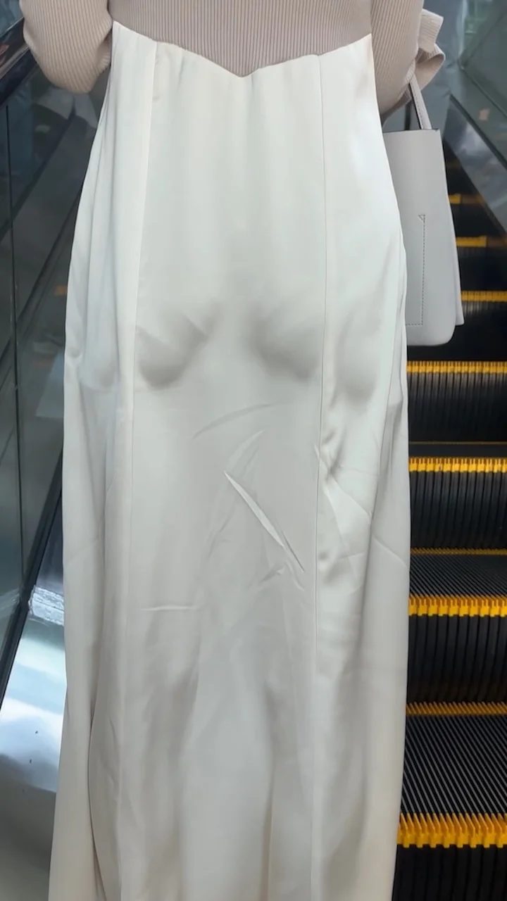 【再販】《４K・高画質》 No.1560「ケツにへばり付くとはまさにこの事だ！アイドル級美女のオシャレワンピ」