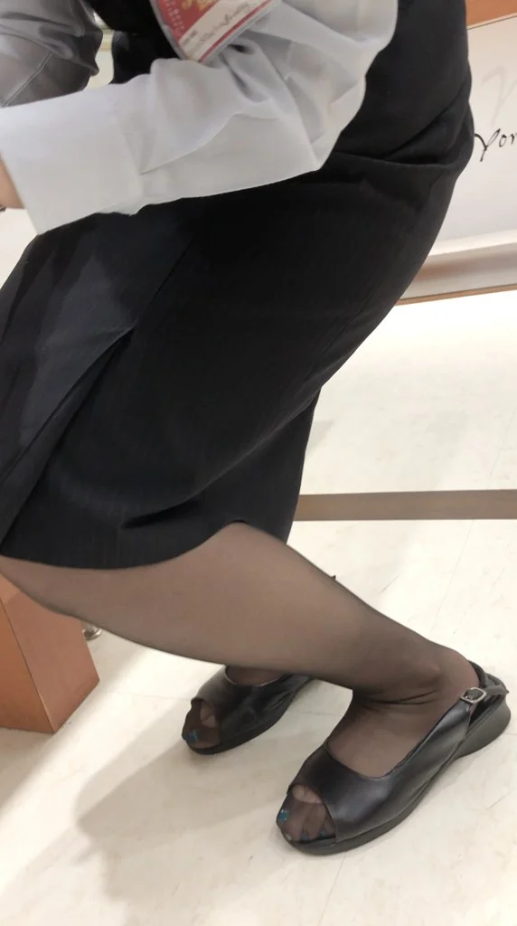 【再販】匂い立つ！エロくて綺麗なパンツマ集めました！-6