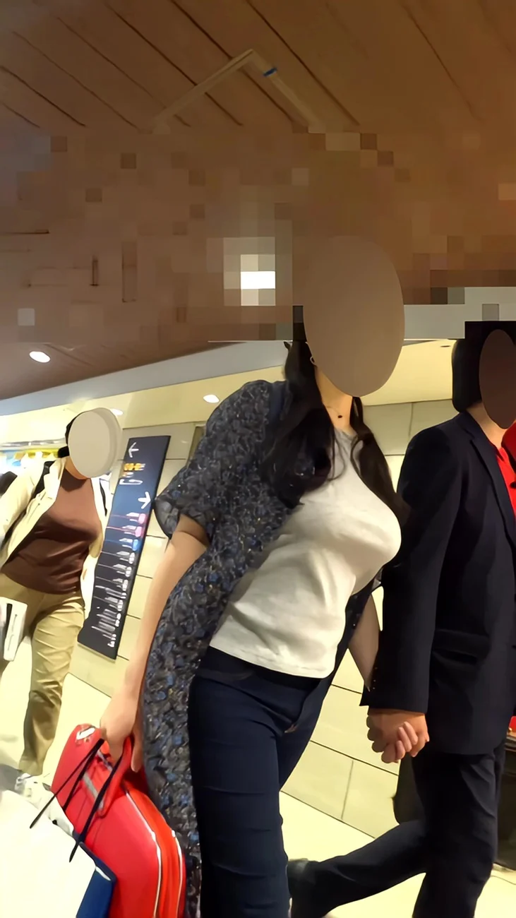 【再販】223爆乳が目立ちまくる豊満彼女-4