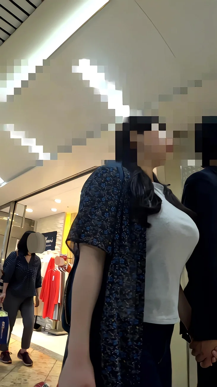 【再販】223爆乳が目立ちまくる豊満彼女-6
