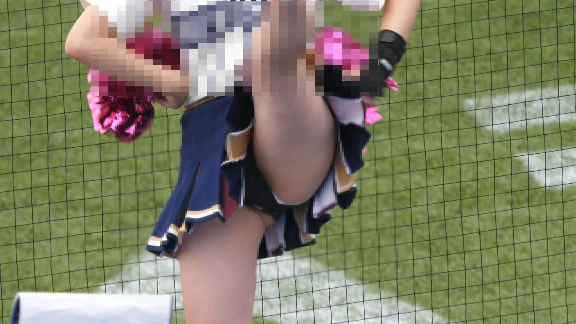 【再販】なにわガールズ1193【4K】どハミパン女王再び！ 前からも後ろからもどハミパン！ どうすりゃいいの！-3