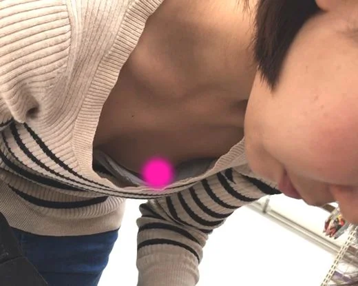 【超レア！！】オシャレで超絶美人なおねえさん☆おっぱい・チクビ丸見え！！-2